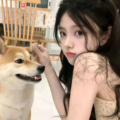 在深灰色的箱子中